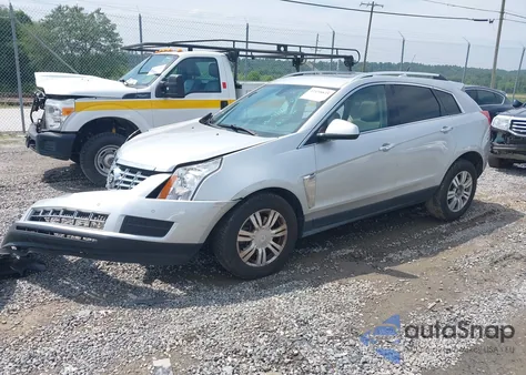 2013 Cadillac Srx Luxury Collection z USA, uszkodzony, nr VIN 3GYFNGE35DS647395